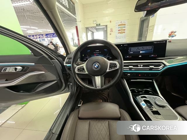 BMW i3 2023 Серебристо-серый из Китая, фото 3