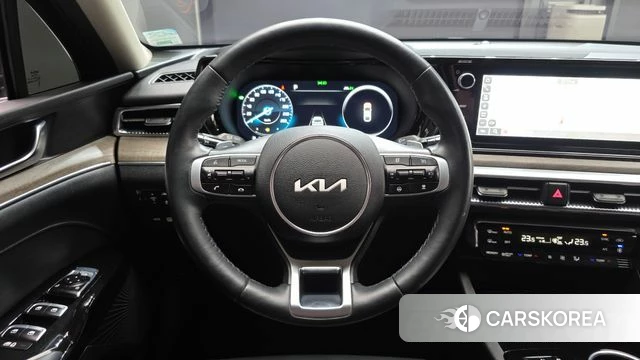 Kia K5 Hybrid 3rd Generation 2023 Черный из Кореи, фото 3