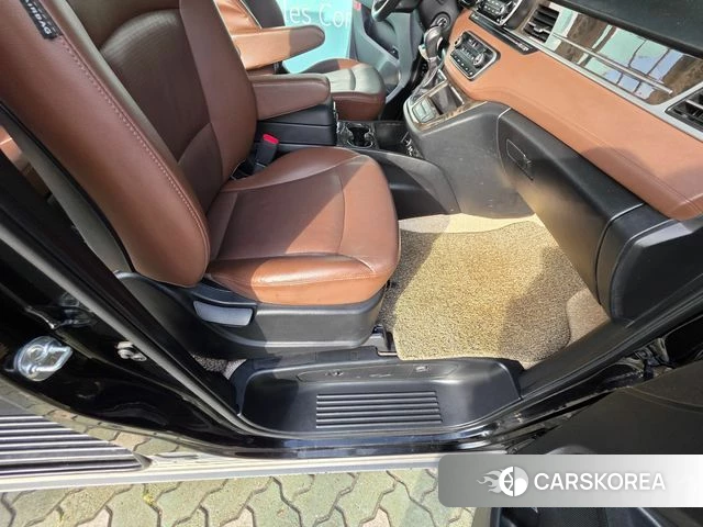 Hyundai The New Grand Starex 2019 Черный из Кореи, фото 3