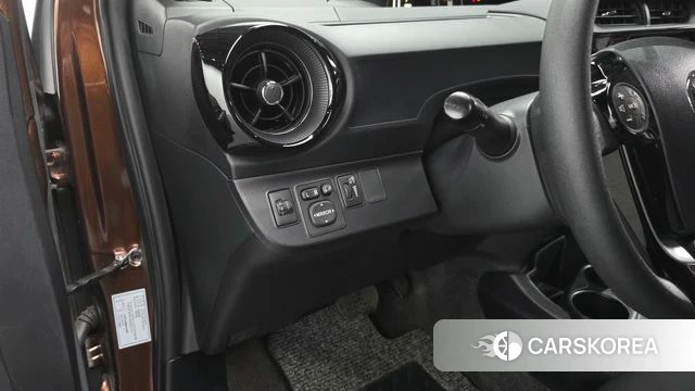 Toyota Prius C 2021 Коричневый из Кореи, фото 3
