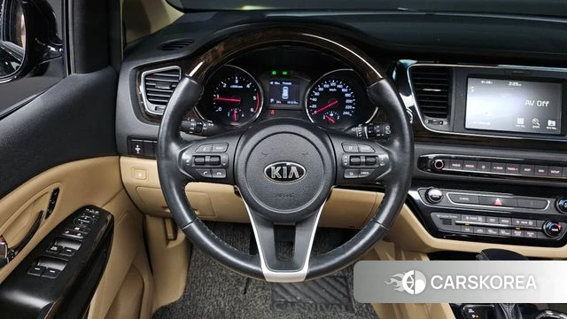 Kia The New Carnival 2018 Черный из Кореи, фото 3