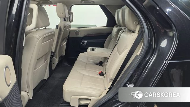 Land Rover Discovery 5 2019 Черный из Кореи, фото 3