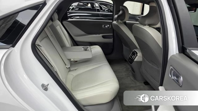 Hyundai Ionic 6 2023 Белый из Кореи, фото 3