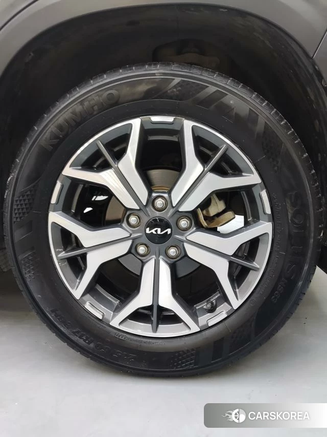 Kia KX3 2021 Белый из Китая, фото 3