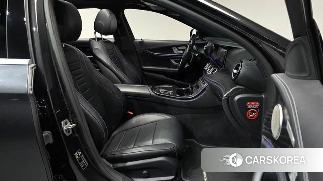 Mercedes-Benz E-Class W213 2021 Серый из Кореи, фото 3
