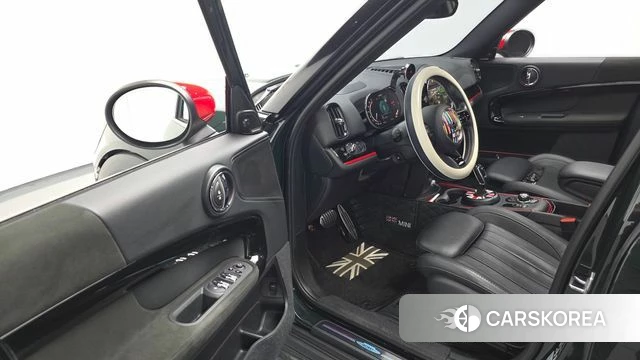 Mini Cooper S Countryman 2023 Темно-зеленый из Кореи, фото 3