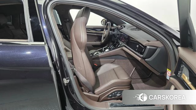 Porsche Panamera (976) 2025 Черный из Кореи, фото 3