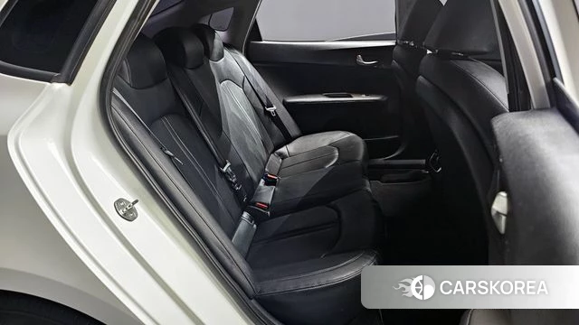 Kia The New K5 2nd generation 2018 Белый из Кореи, фото 3