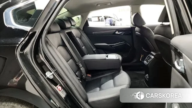 Kia K7 Premier 2021 Черный из Кореи, фото 3