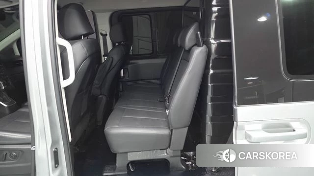 Hyundai Staria 2025 Серебряный из Кореи, фото 3