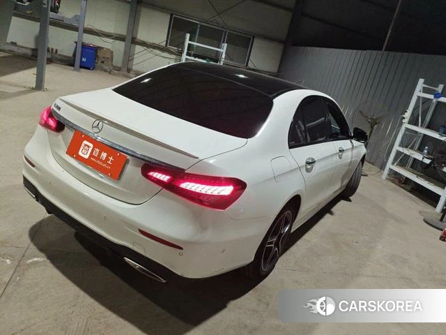 Mercedes-Benz E-Class 2021 Белый из Китая, фото 3