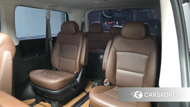 Hyundai The New Grand Starex 2018 Серебряный из Кореи, фото 3