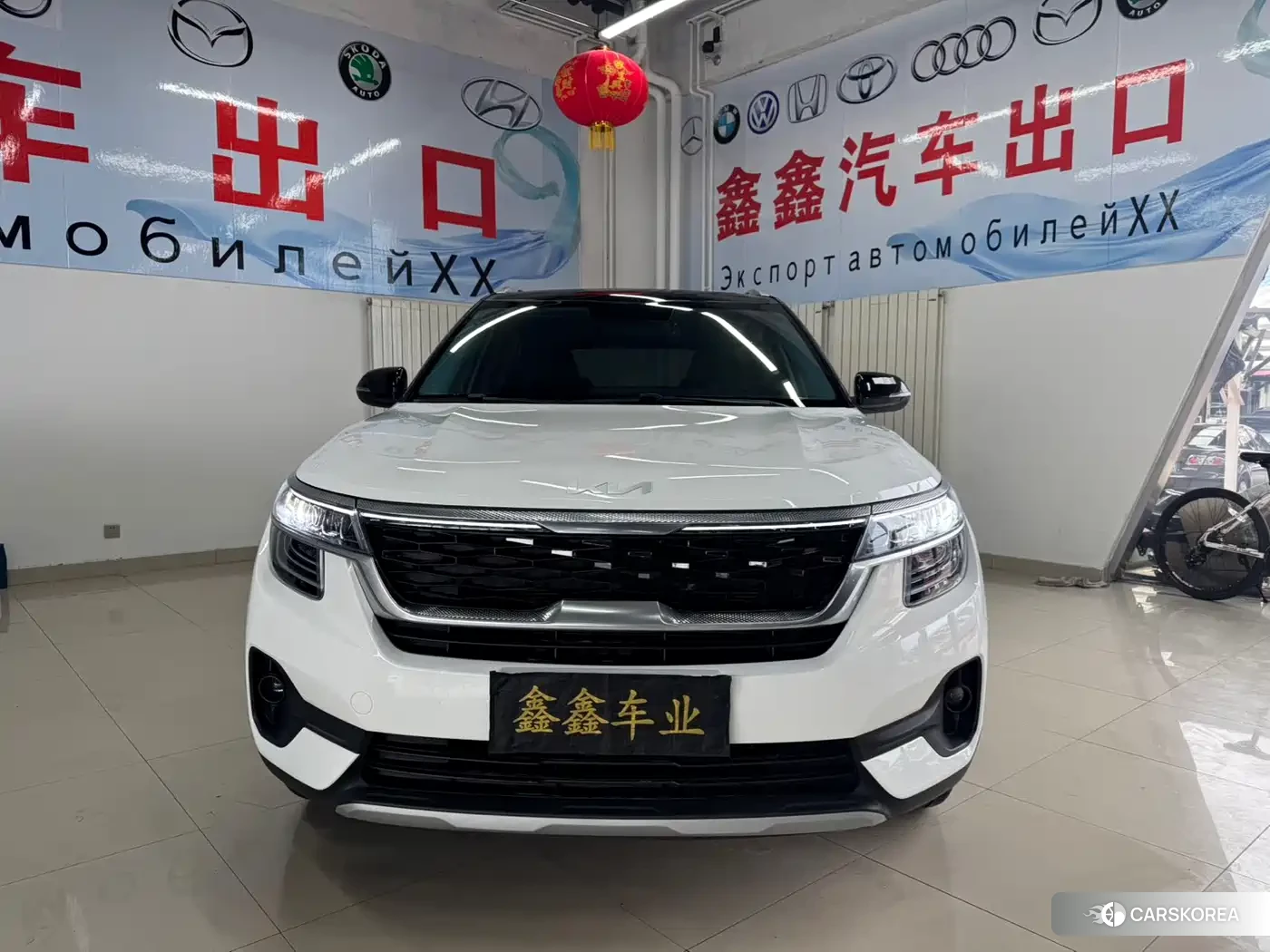 Kia KX3 2022 Белый из Китая, фото 3