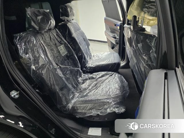 Hyundai Santa Fe (MX5) 2026 Черный из Кореи, фото 3