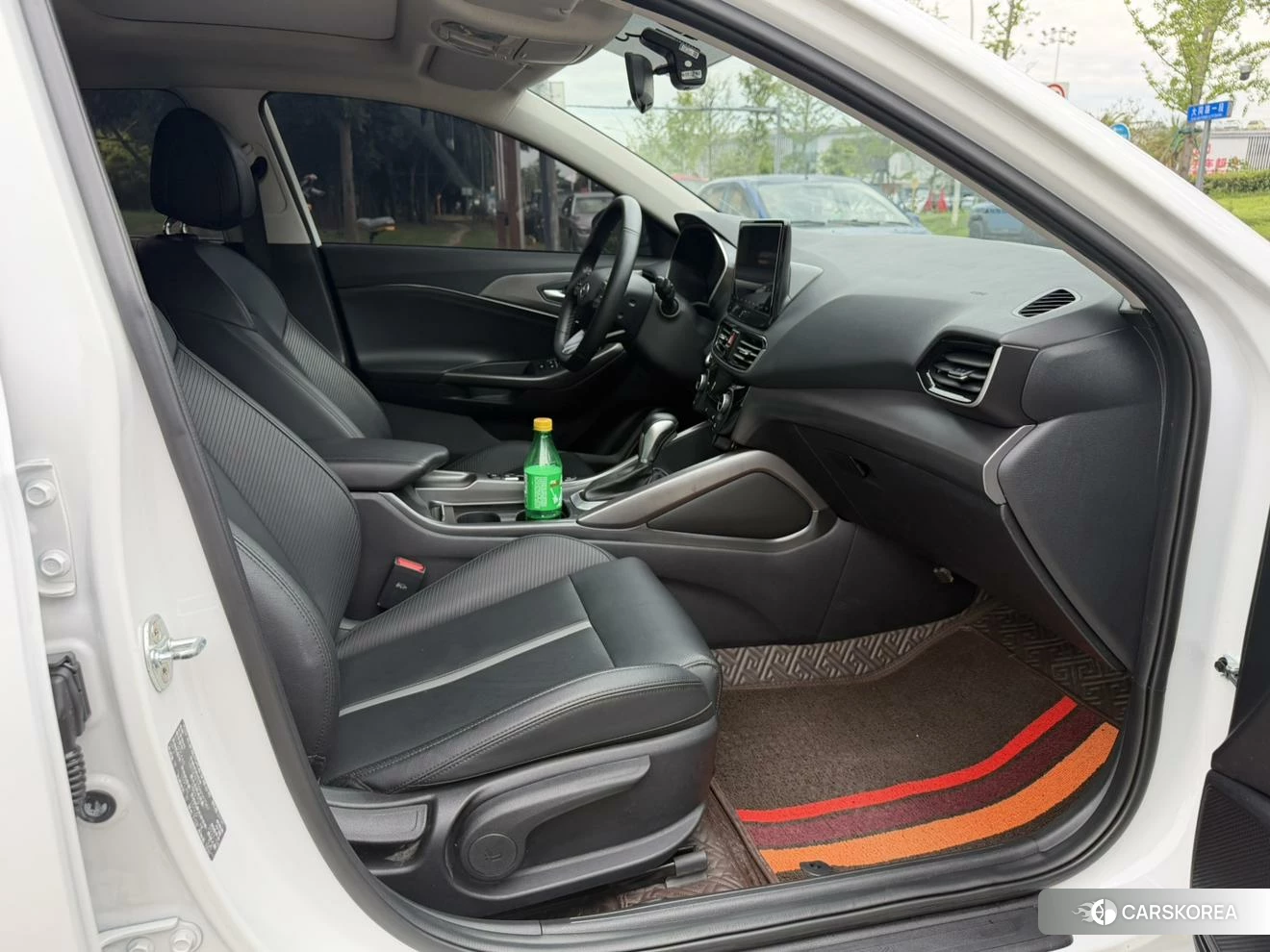 Hyundai Lafesta 2020 Белый из Китая, фото 3