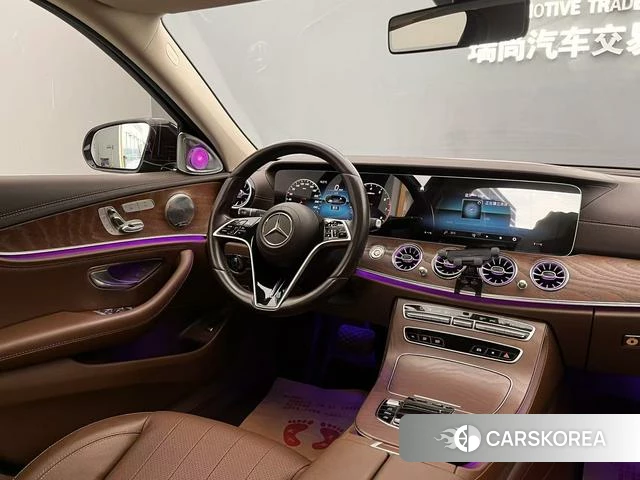 Mercedes-Benz E-Class 2023 Черный из Китая, фото 3