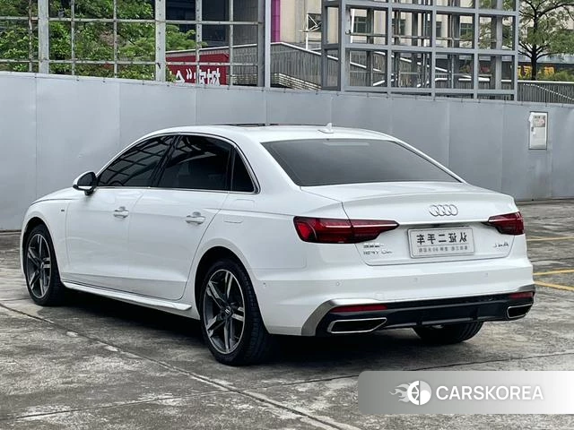 Audi A4L 2021 Белый из Китая, фото 3