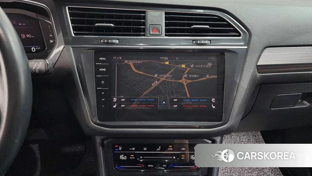 Volkswagen Tiguan Allspace 2023 Синий из Кореи, фото 3