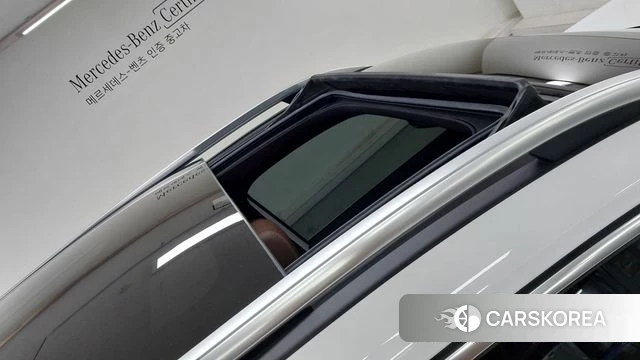 Mercedes-Benz GLB-Class X247 2025 Белый из Кореи, фото 3