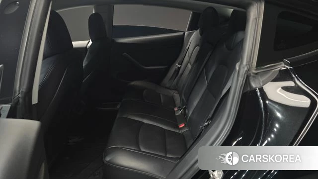 Tesla Model 3 2021 Черный из Кореи, фото 3