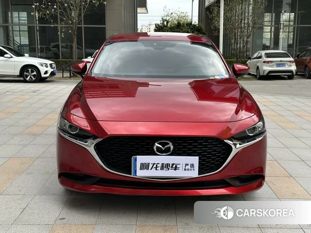 Mazda 3 2021 Красный из Китая, фото 3