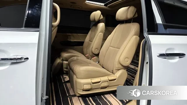 Kia The New Carnival 2018 Белый из Кореи, фото 3