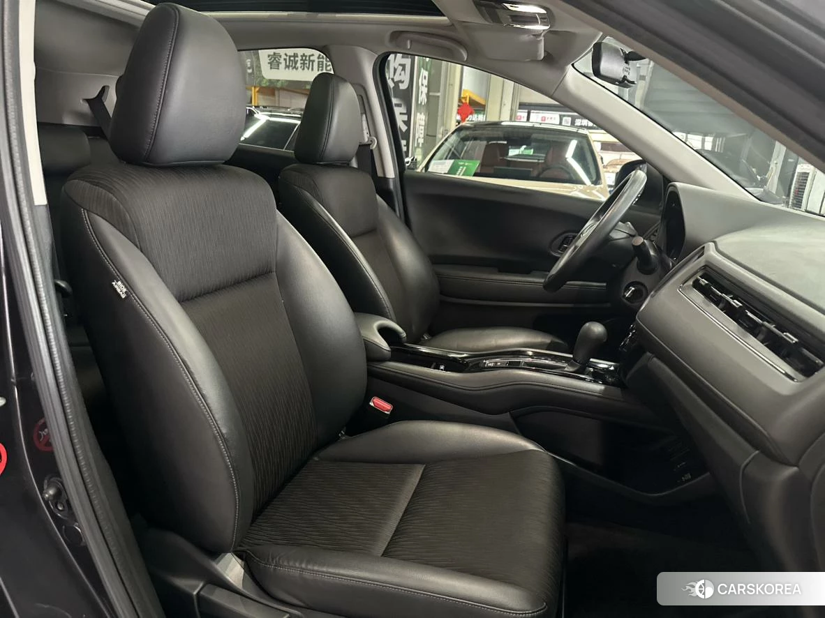 Honda Vezel 2020 Темно-серый из Китая, фото 3