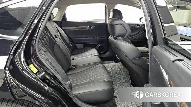 Genesis G80 (RG3) 2025 Черный из Кореи, фото 3