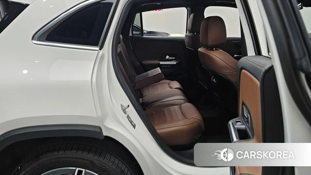 Mercedes-Benz GLA - Class H247 2022 Белый из Кореи, фото 3
