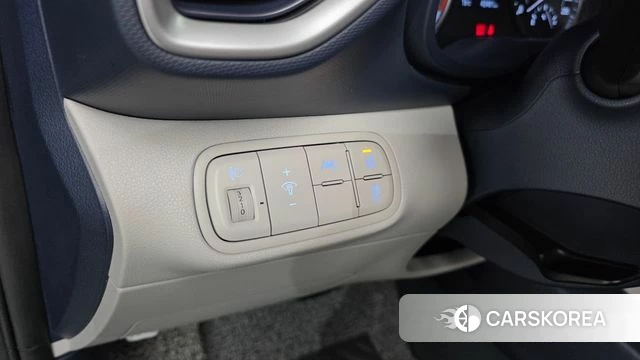 Hyundai Venue 2022 Серый из Кореи, фото 3