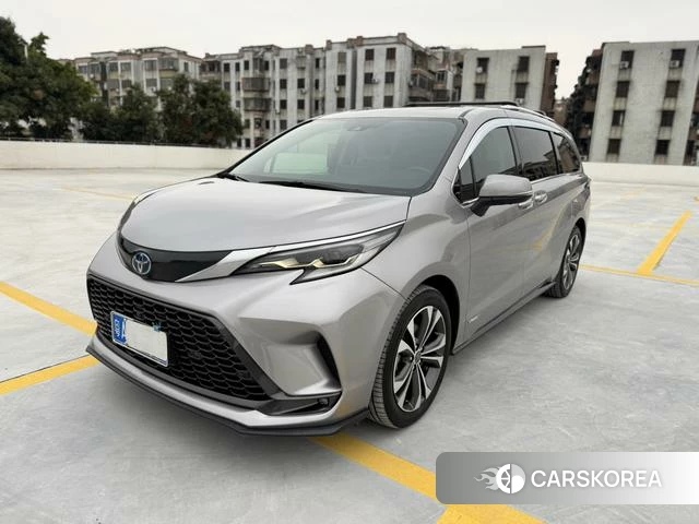 Toyota Granvia 2023 Серебристо-серый из Китая, фото 3