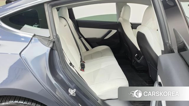 Tesla Model 3 2020 Серый из Кореи, фото 3