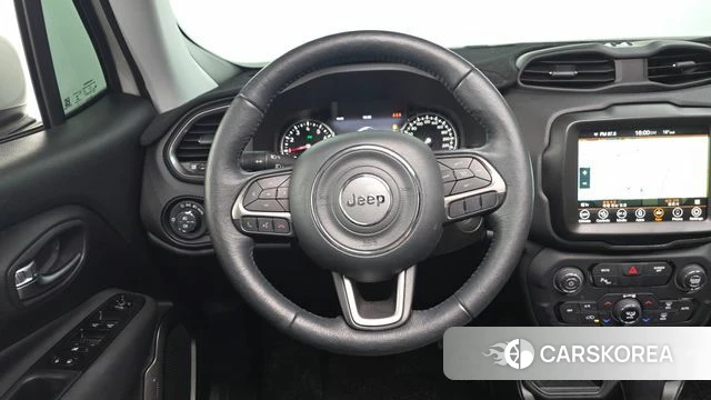 Jeep Renegade 2022 Белый из Кореи, фото 3