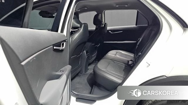 Kia Di All New Niro EV 2022 Белый из Кореи, фото 3