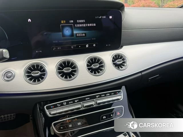 Mercedes-Benz E-Class 2021 Белый из Китая, фото 3