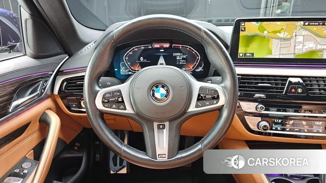 BMW 5 Series (G30) 2021 Черный из Кореи, фото 3