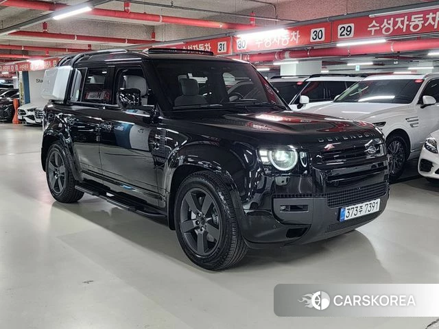 Land Rover Defender (L663) 2026 Черный из Кореи, фото 3