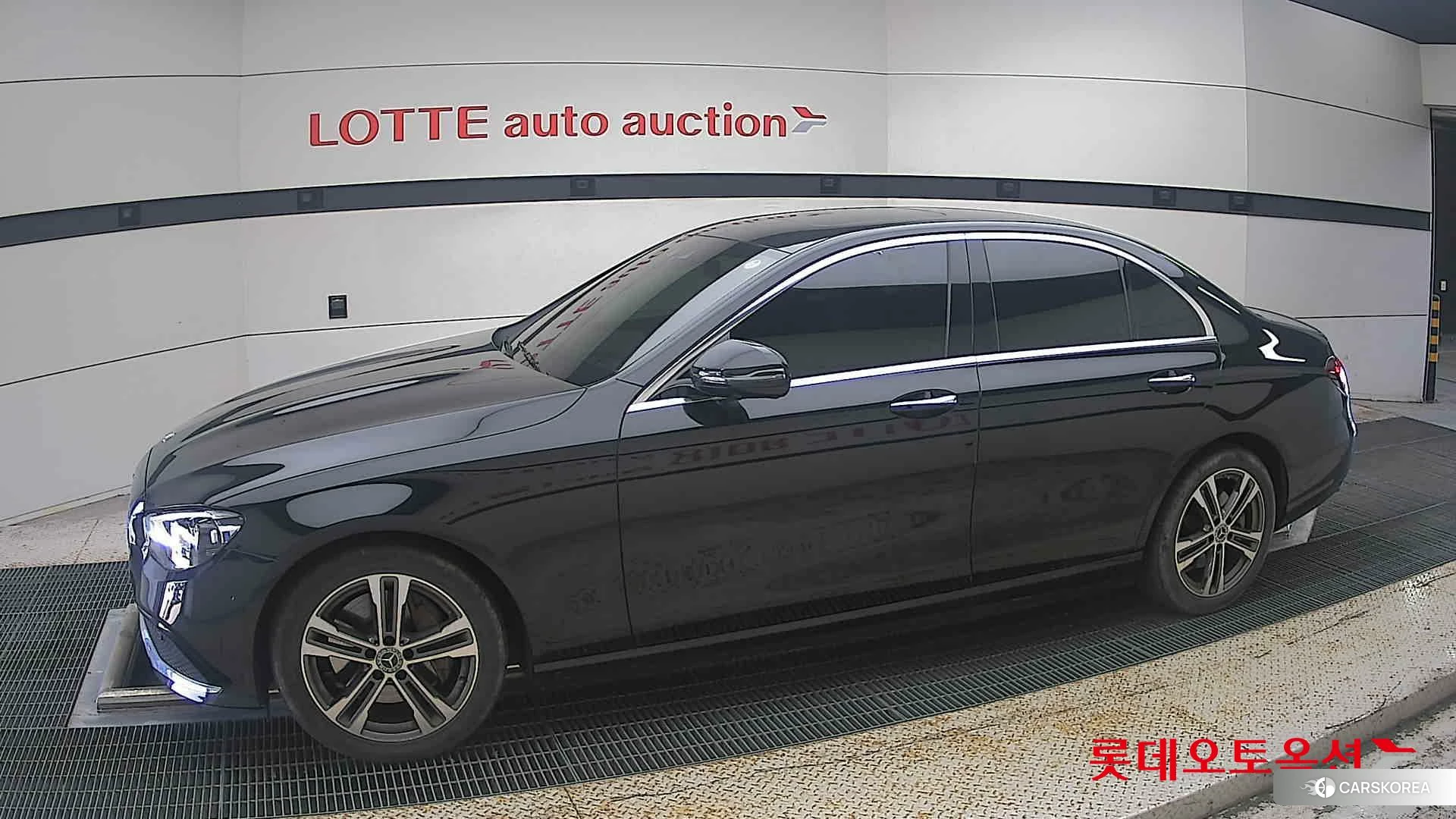 Mercedes-Benz Mercedes-Benz E350 4MATIC id 4989967 из Кореи 3
