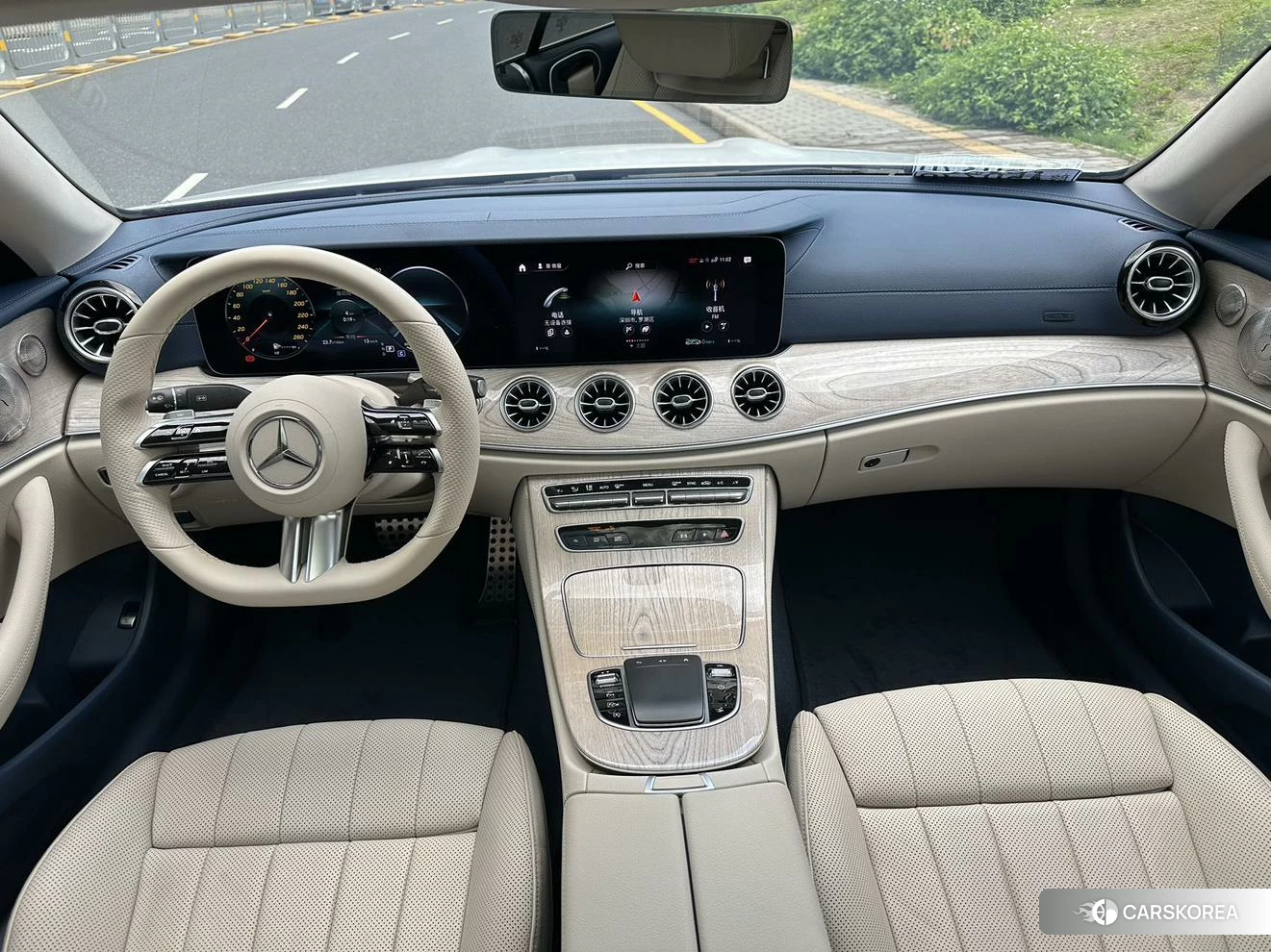 Mercedes-Benz E-Class 2021 Белый из Китая, фото 3