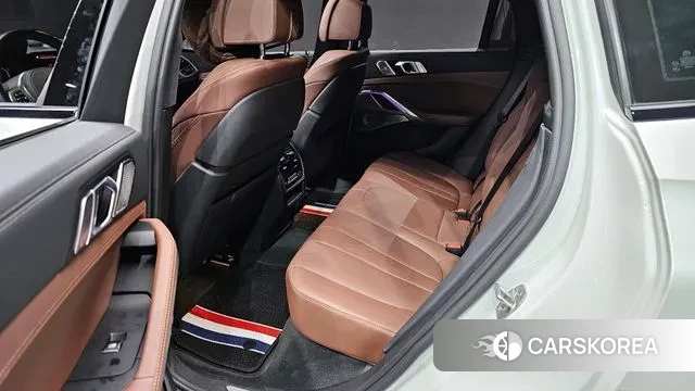 BMW X6 (G06) 2021 Белый из Кореи, фото 3