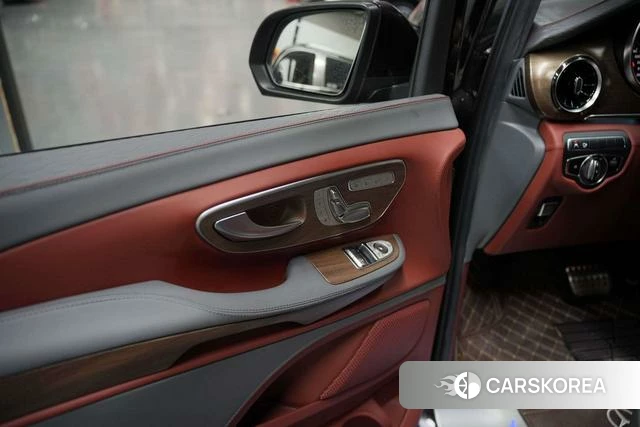 Mercedes-Benz V-Class 2021 Черный из Китая, фото 3