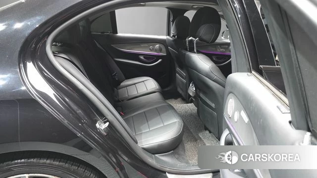 Mercedes-Benz E-Class W213 2019 Черный из Кореи, фото 3