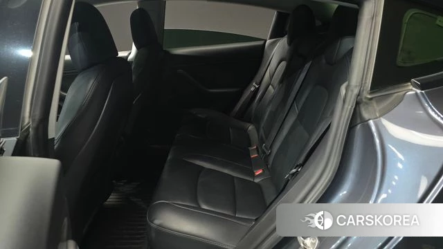Tesla Model 3 2021 Серый из Кореи, фото 3