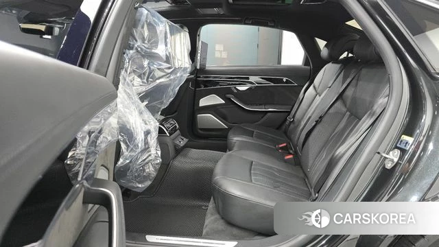 Audi A8 (D5) 2021 Черный из Кореи, фото 3