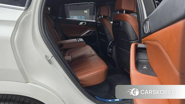 BMW X6 (G06) 2022 Белый из Кореи, фото 3
