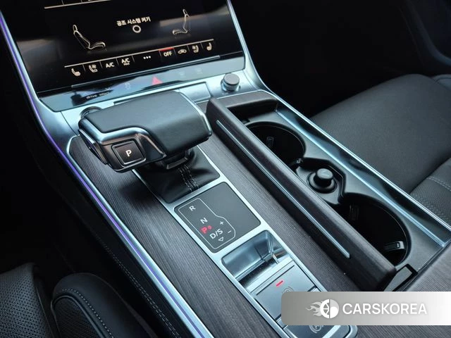 Audi A6 (C8) 2024 Белый из Кореи, фото 3
