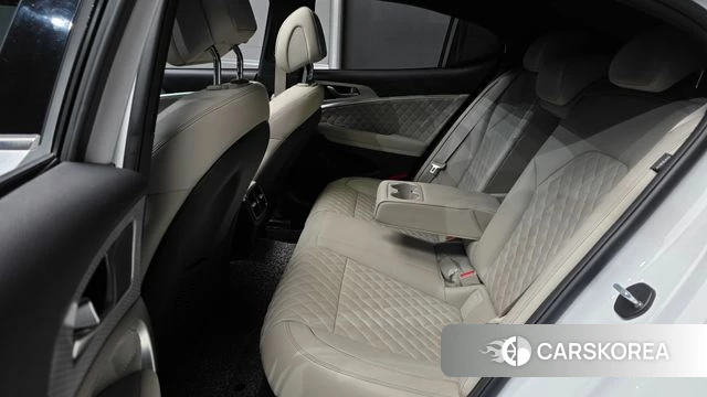 Genesis The New G70 2021 Белый из Кореи, фото 3