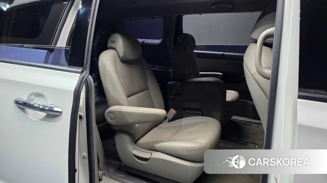 Kia The New Carnival 2019 Белый из Кореи, фото 3