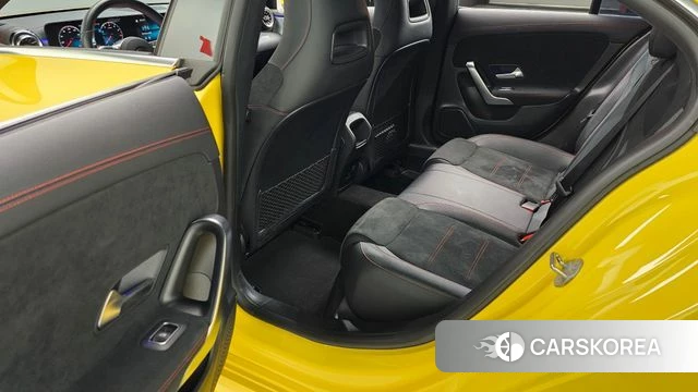 Mercedes-Benz CLA-Class C118 2021 Желтый из Кореи, фото 3