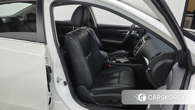 Nissan Altima 2018 Белый из Кореи, фото 3